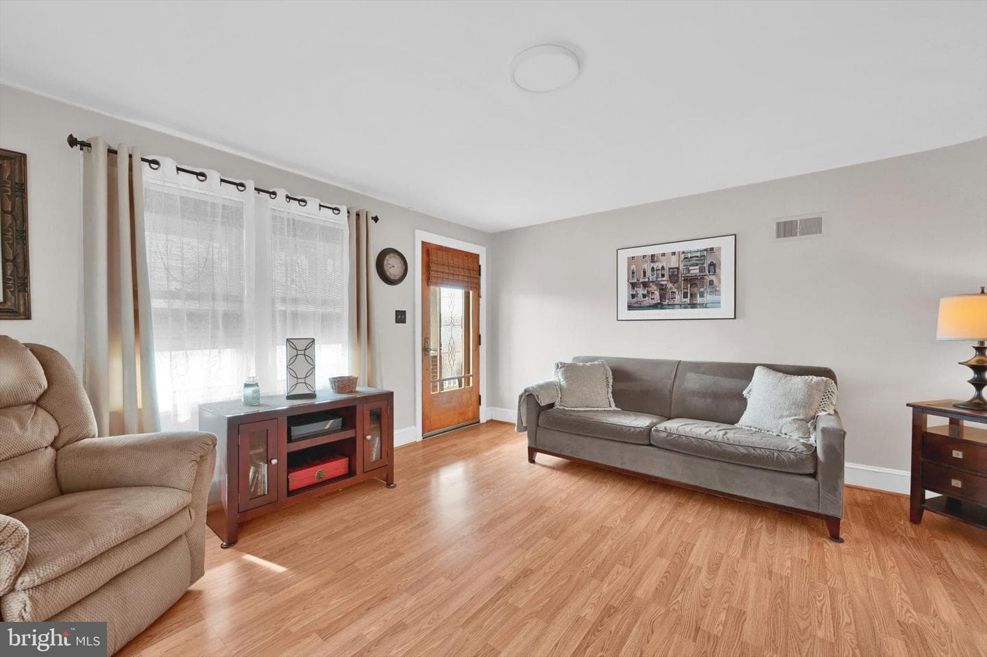 614 Florence Avenue photo 3