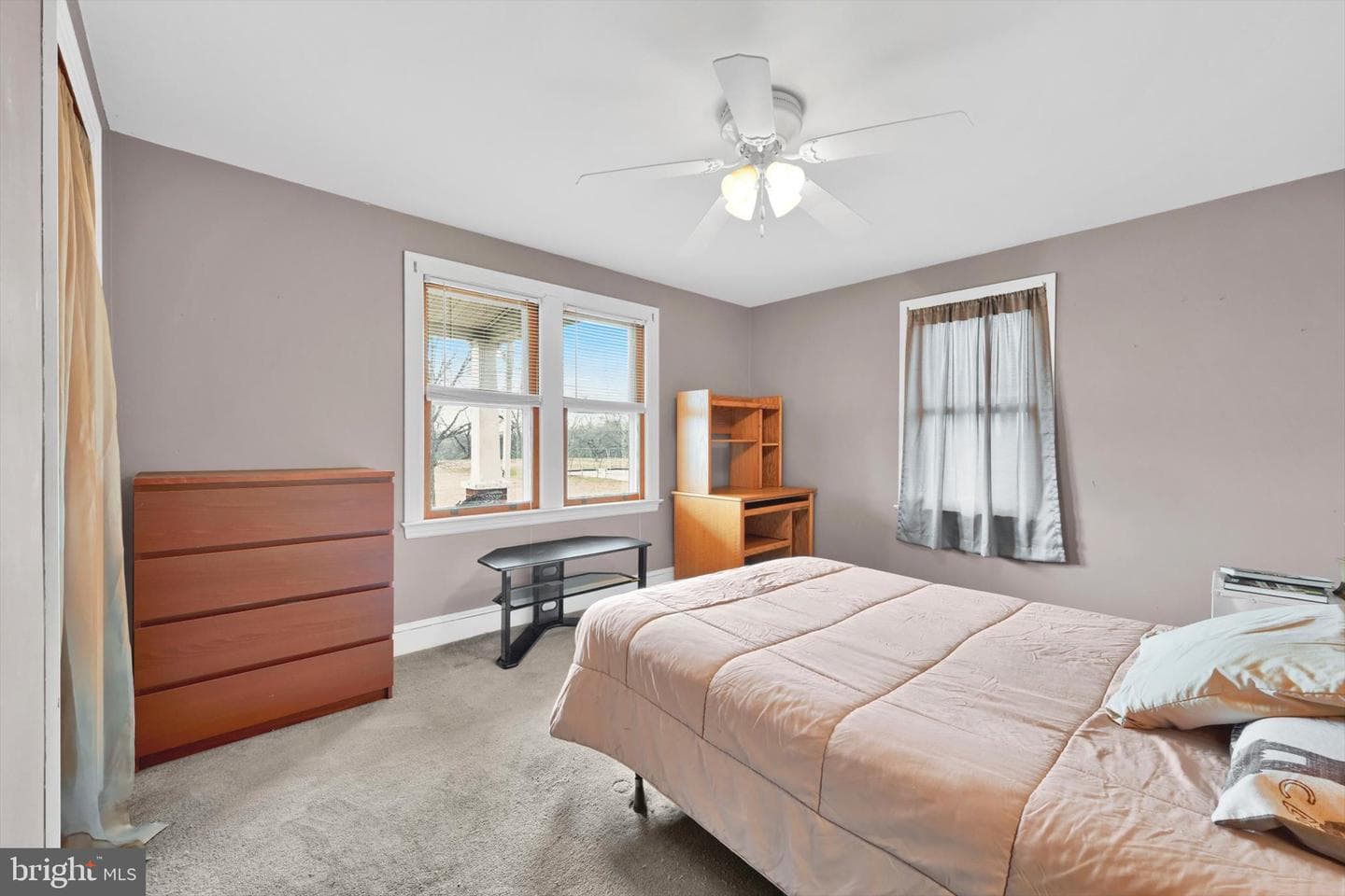 614 Florence Avenue photo 8