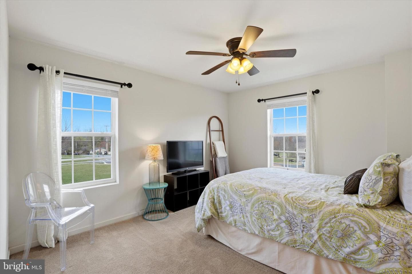 4 Sovereign Drive photo 22