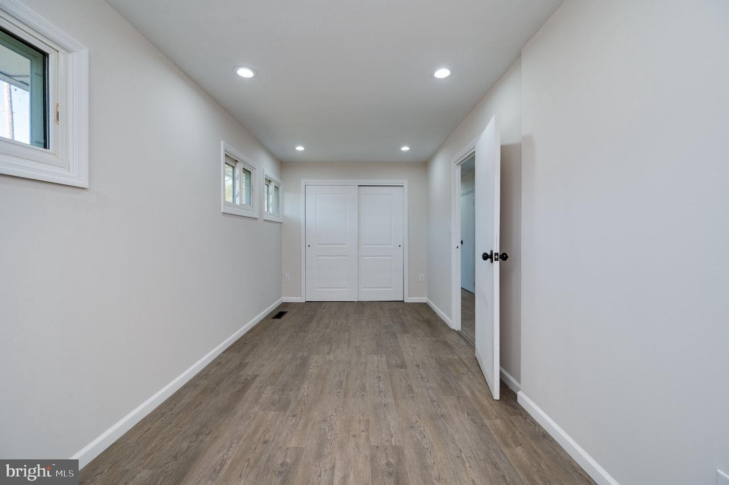 6 Circle Drive photo 35