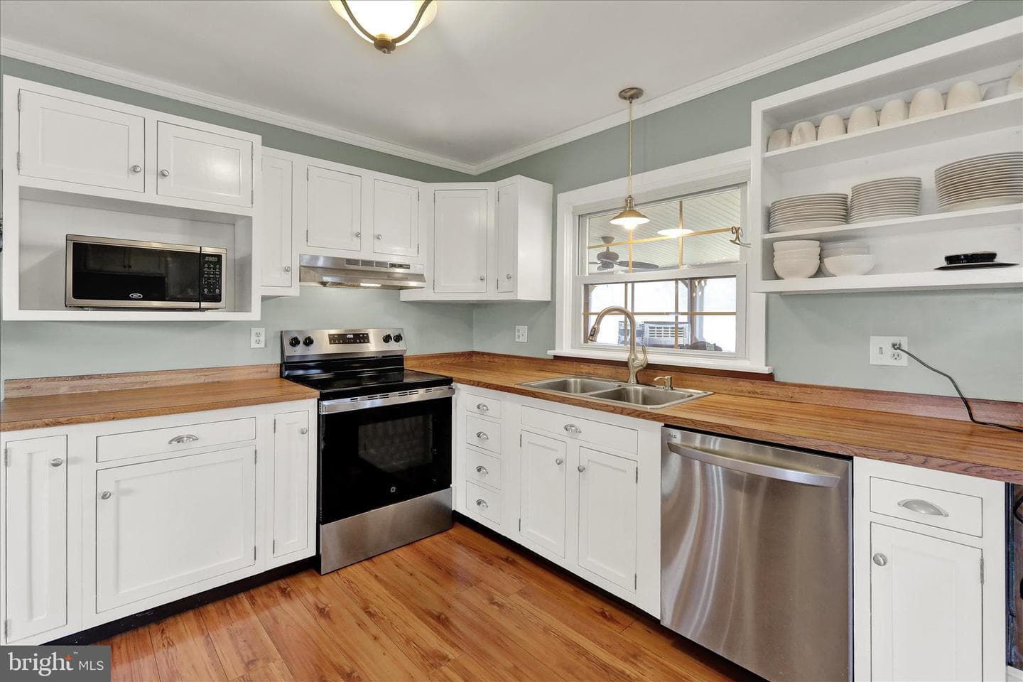 41 Laurel Avenue photo 15