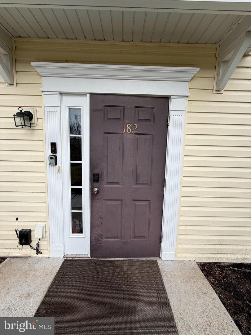 182 Christine Drive photo 2