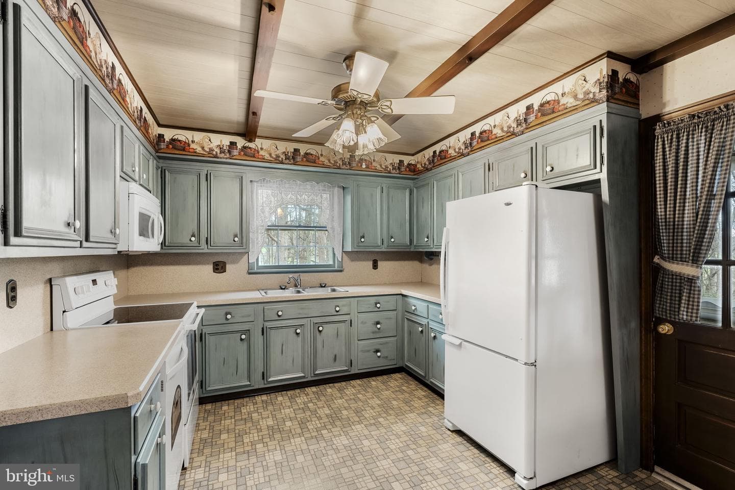 1419 Fritztown Road photo 14