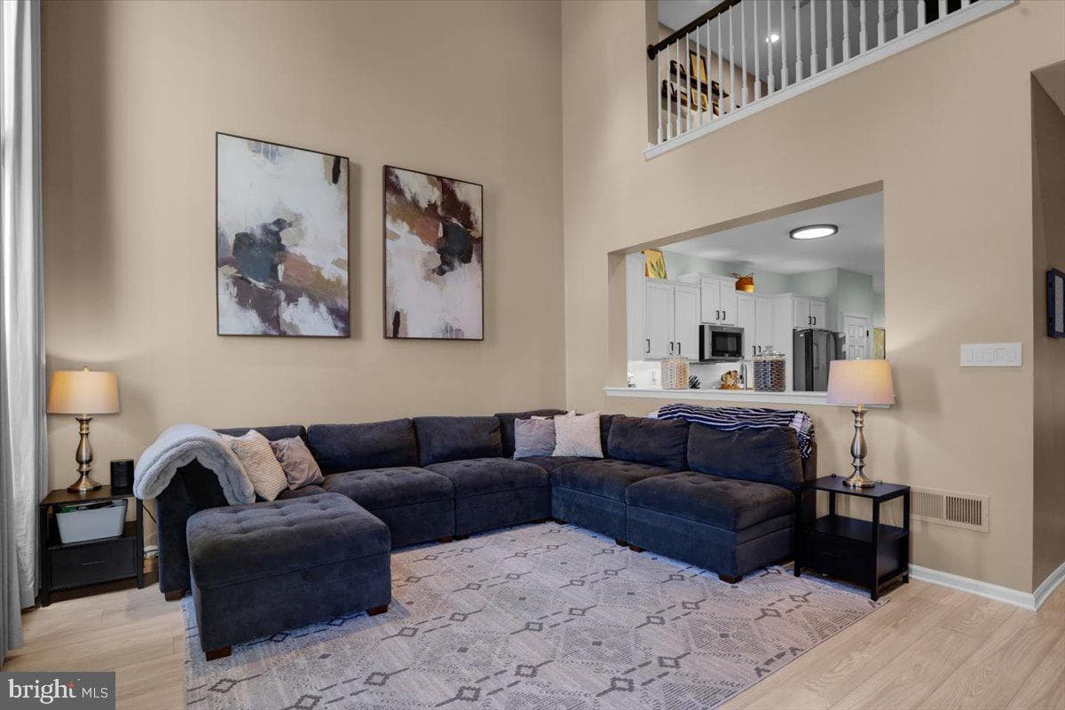 1506 Lexington Way photo 15