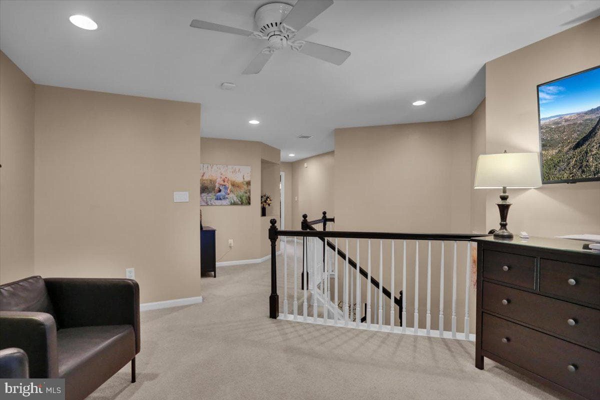 1506 Lexington Way photo 25