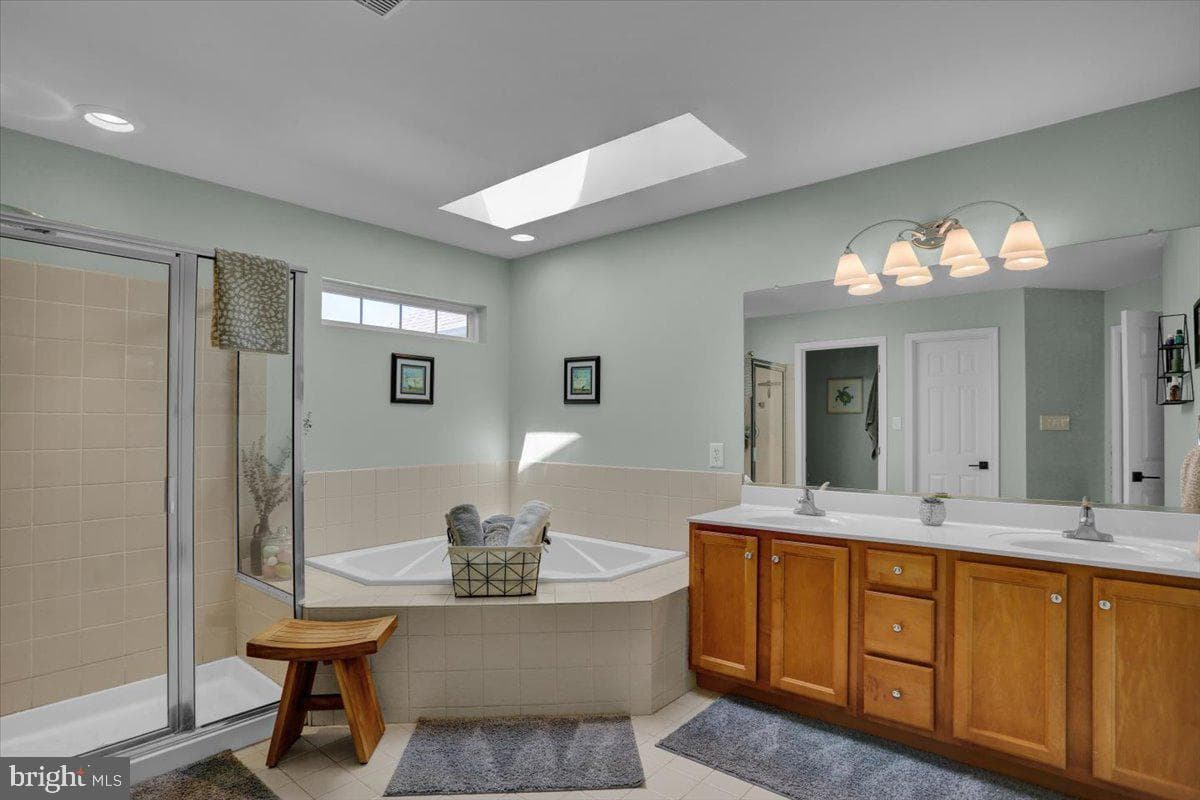 1506 Lexington Way photo 35