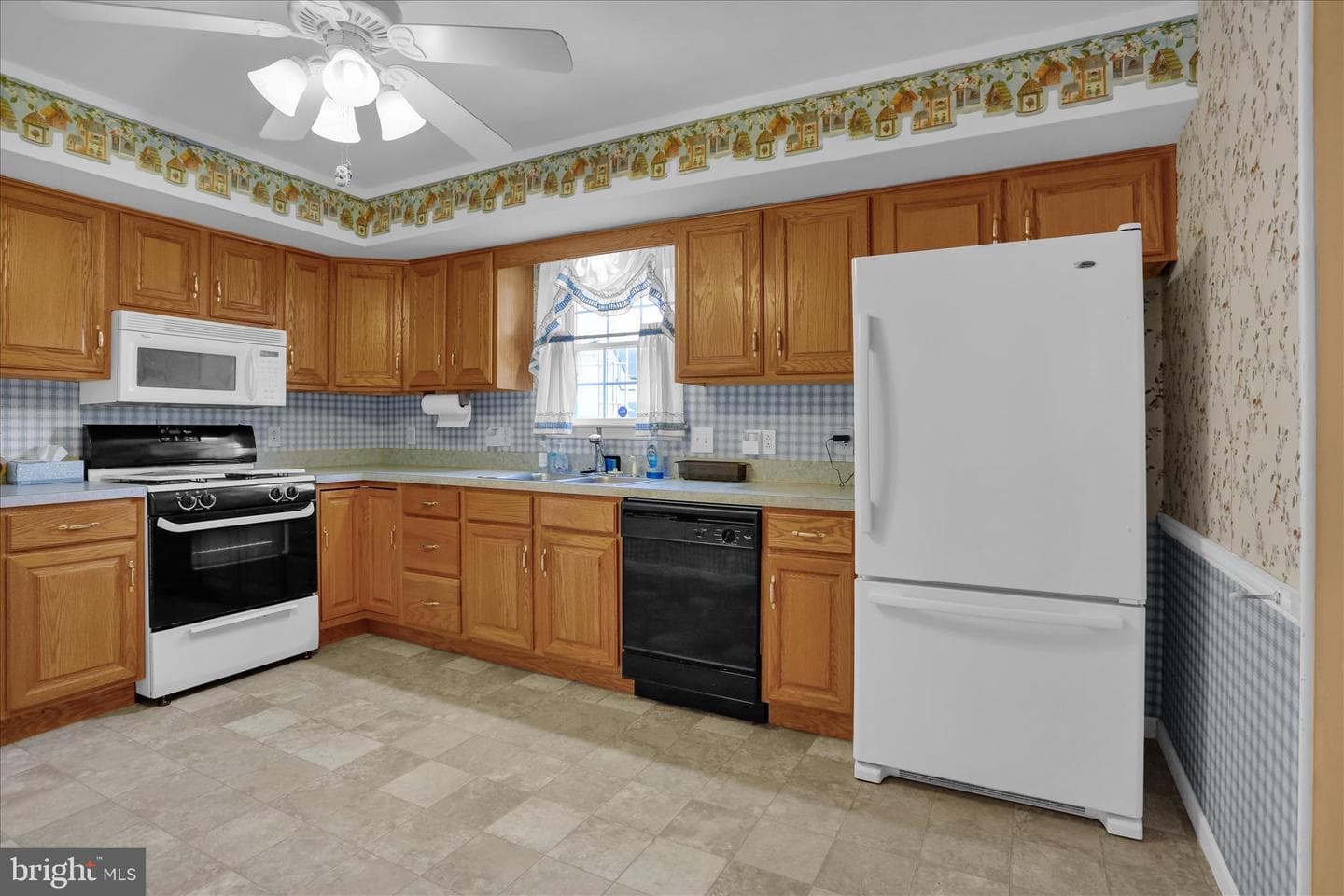 4350 Prestwick Drive photo 9