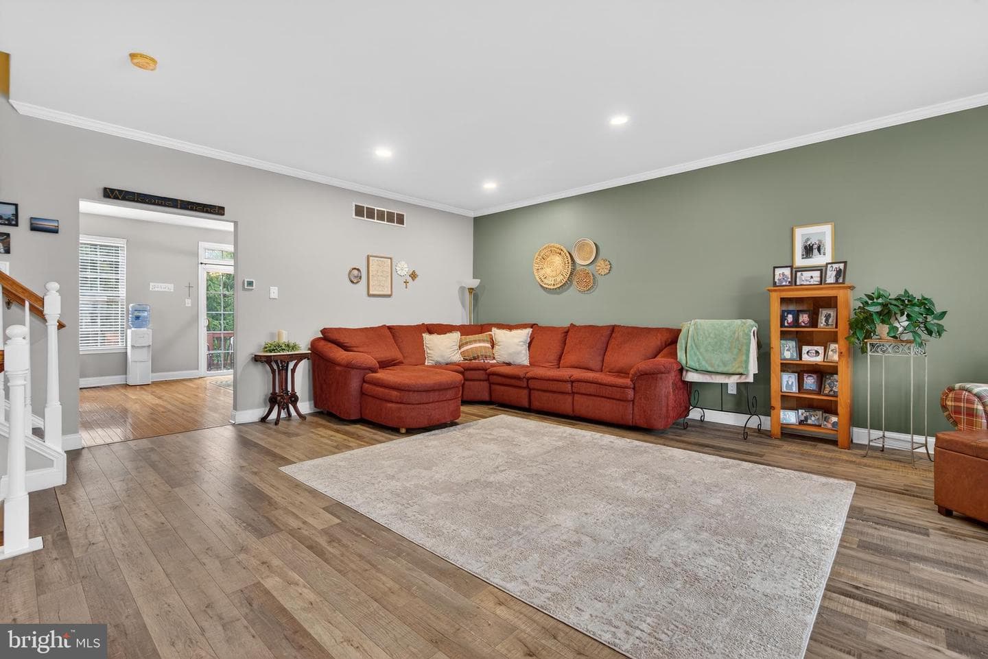 205 Heather Way photo 4