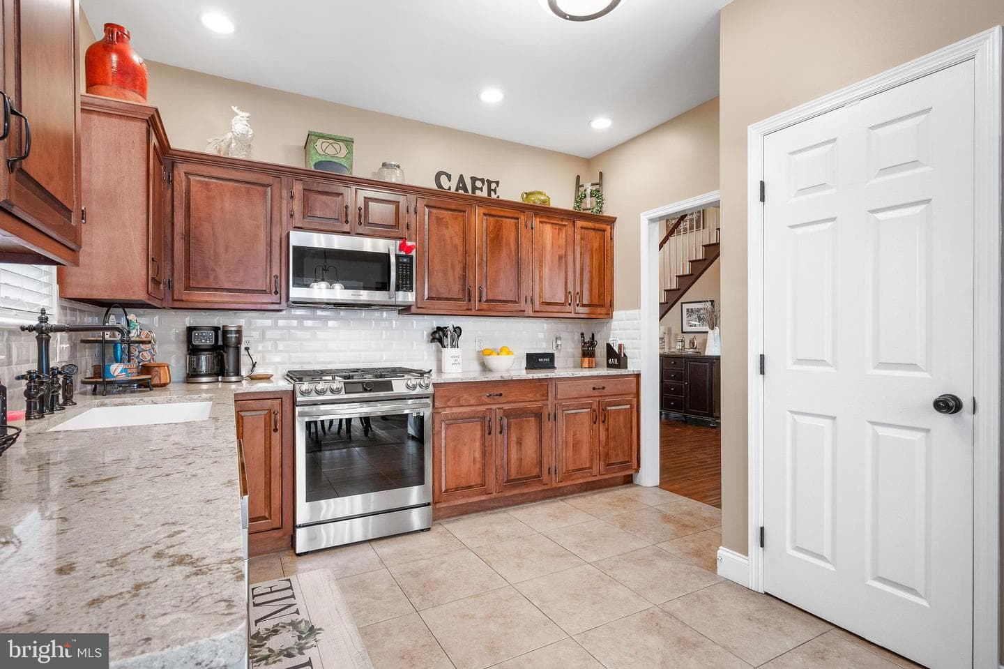 4135 Hill Terrace Drive photo 10