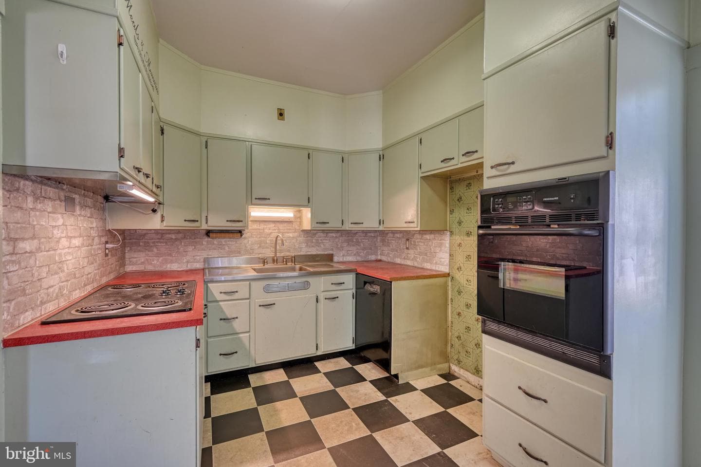 308 N Main Street photo 12