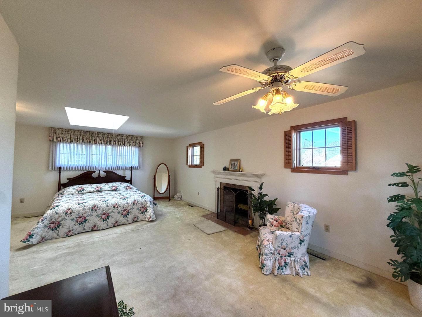 1236 Delaware Avenue photo 20
