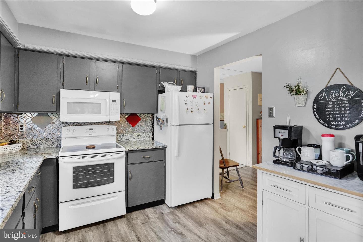 6104 Jefferson Drive photo 10