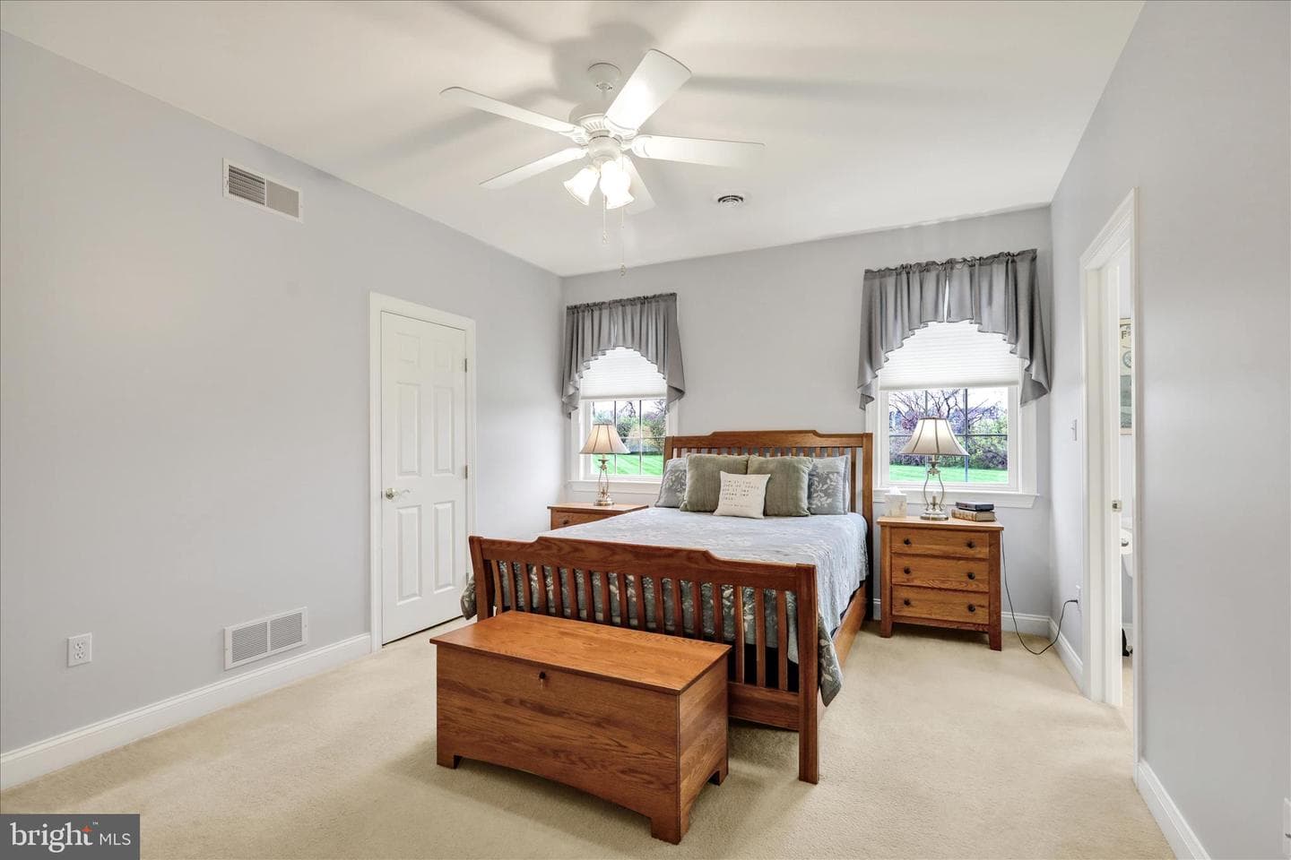 162 N Cacoosing Drive photo 21