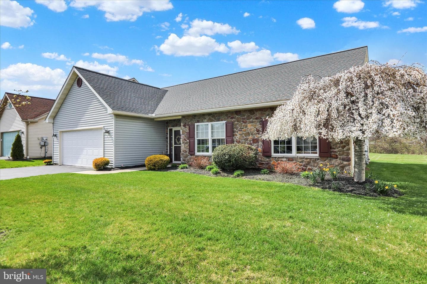 162 N Cacoosing Drive photo 4