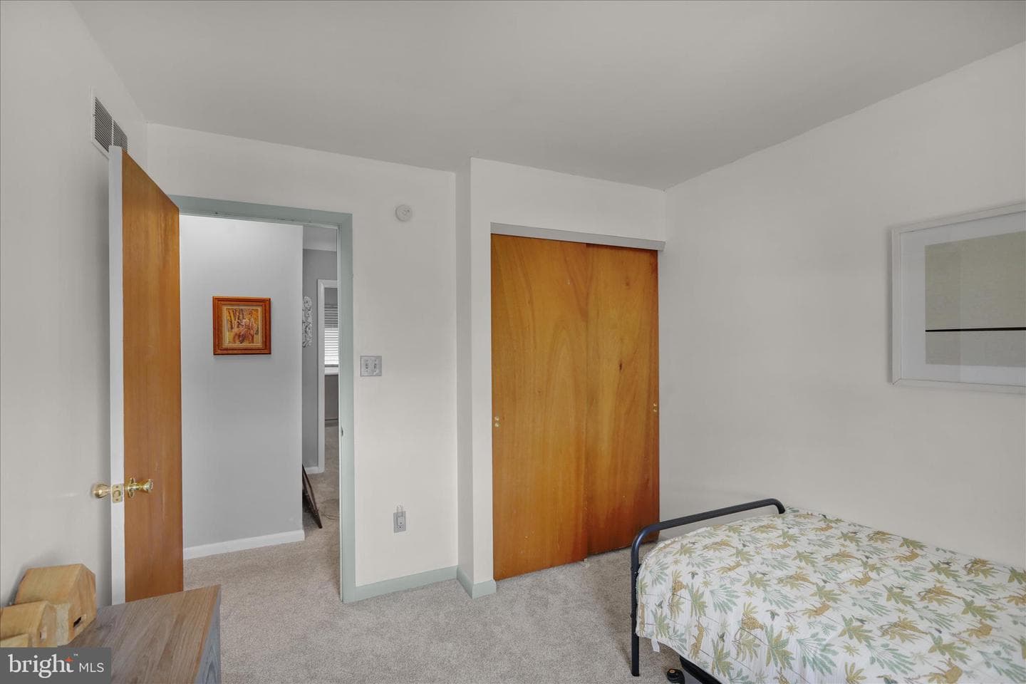 106 Oak Lane photo 20
