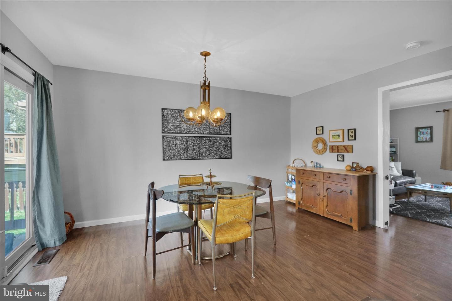 106 Oak Lane photo 7