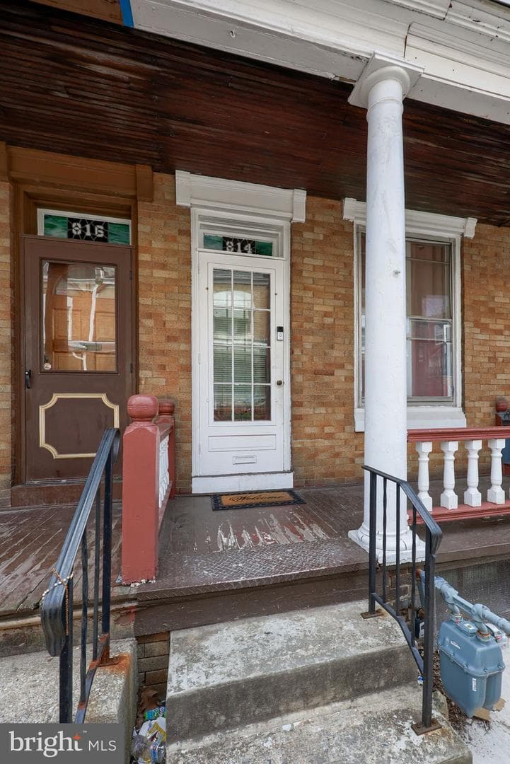 814 Master Street photo 19