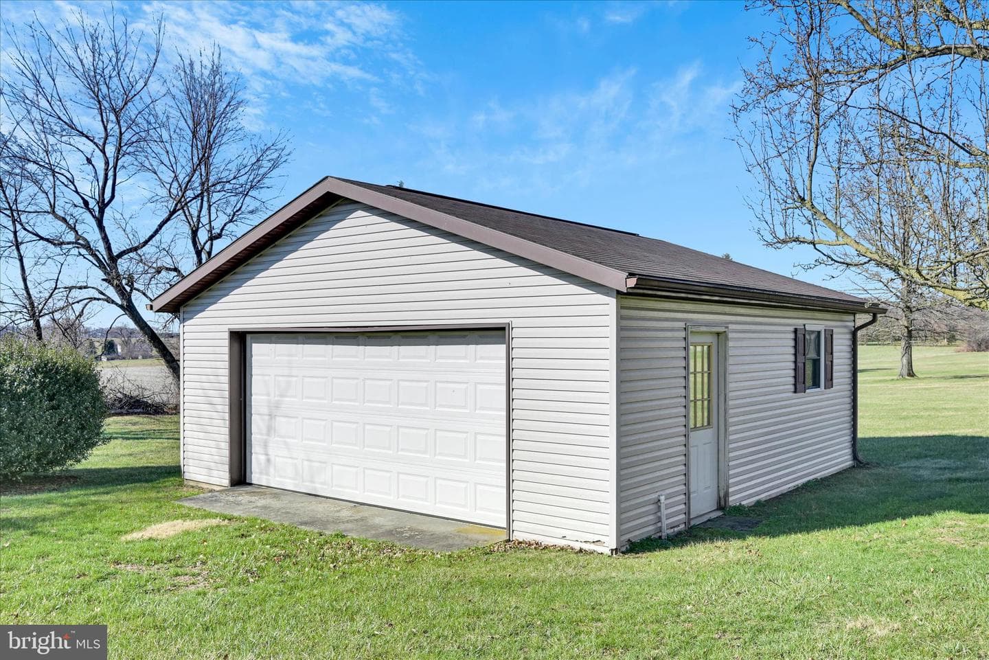 649 Stone Hill Road photo 39
