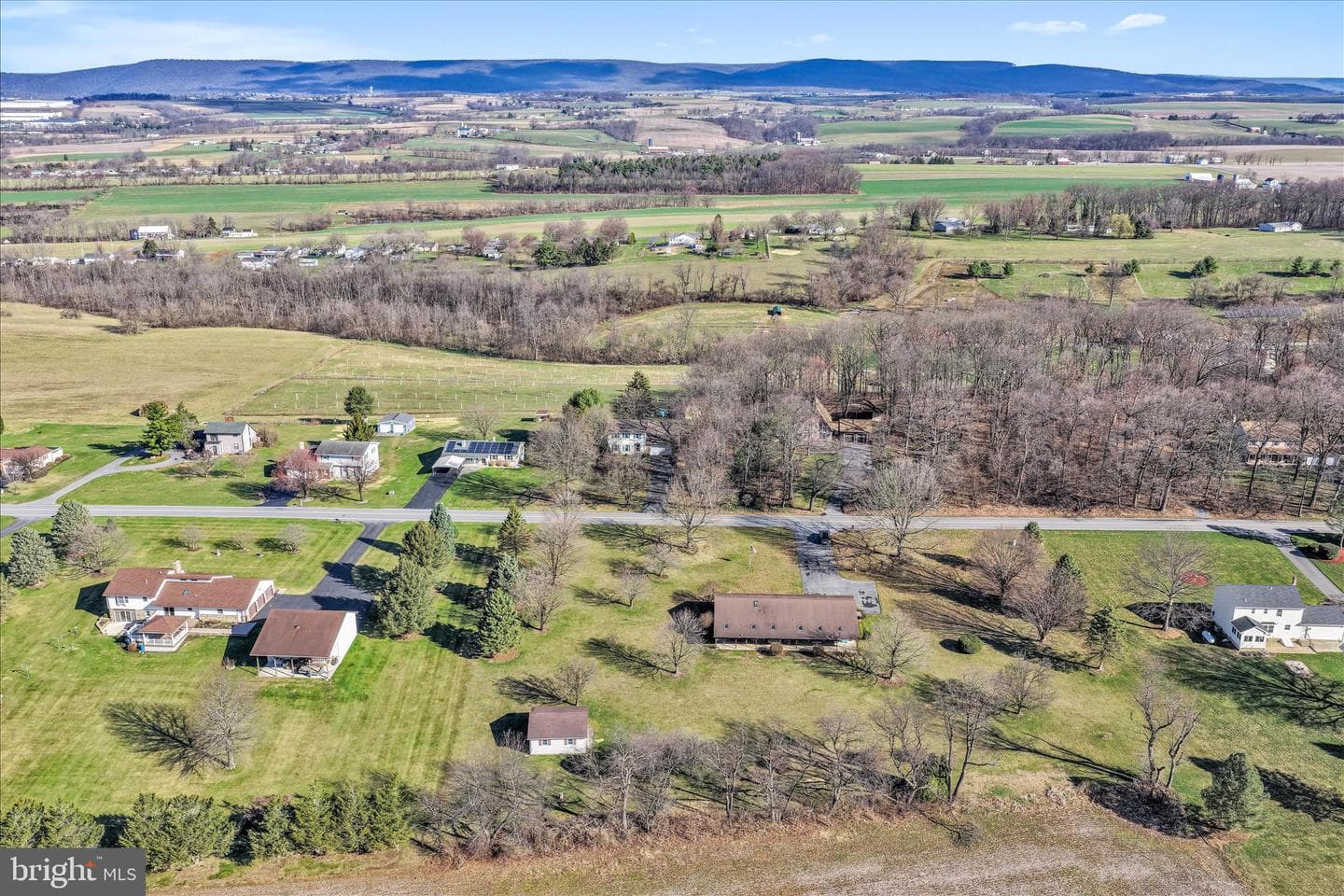649 Stone Hill Road photo 4