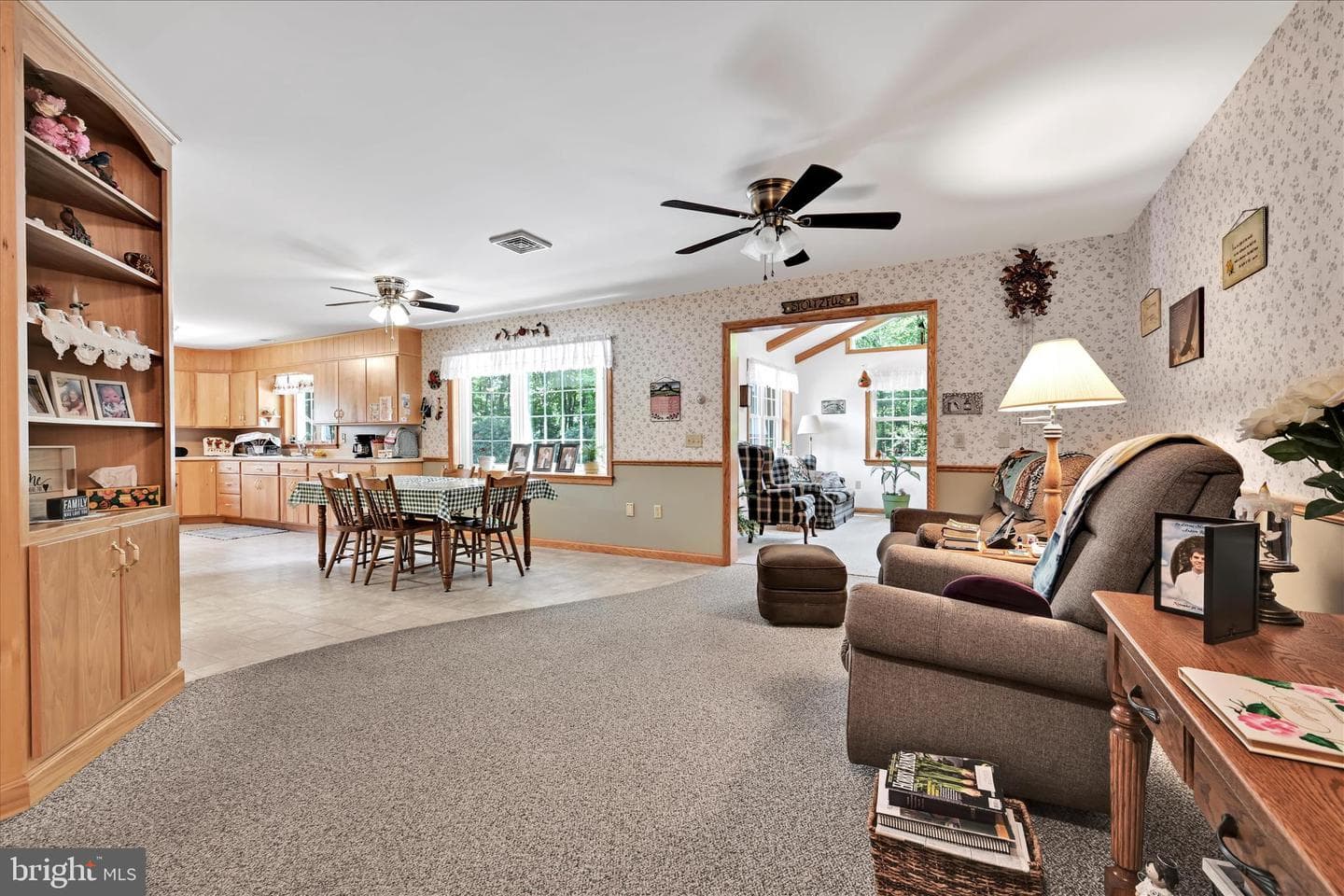 569 Texter Mountain Road photo 18