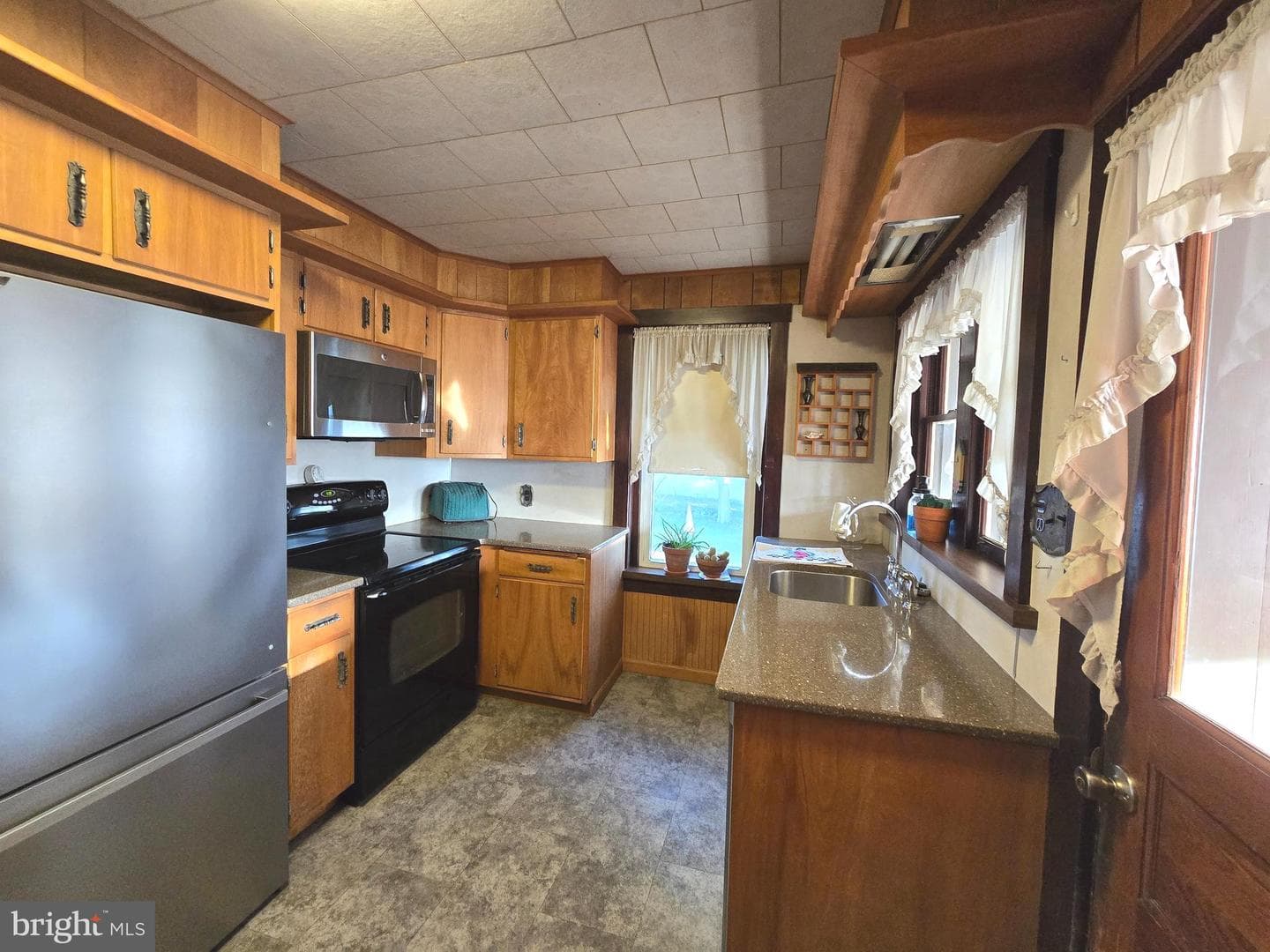 3424 Raymond Street photo 14