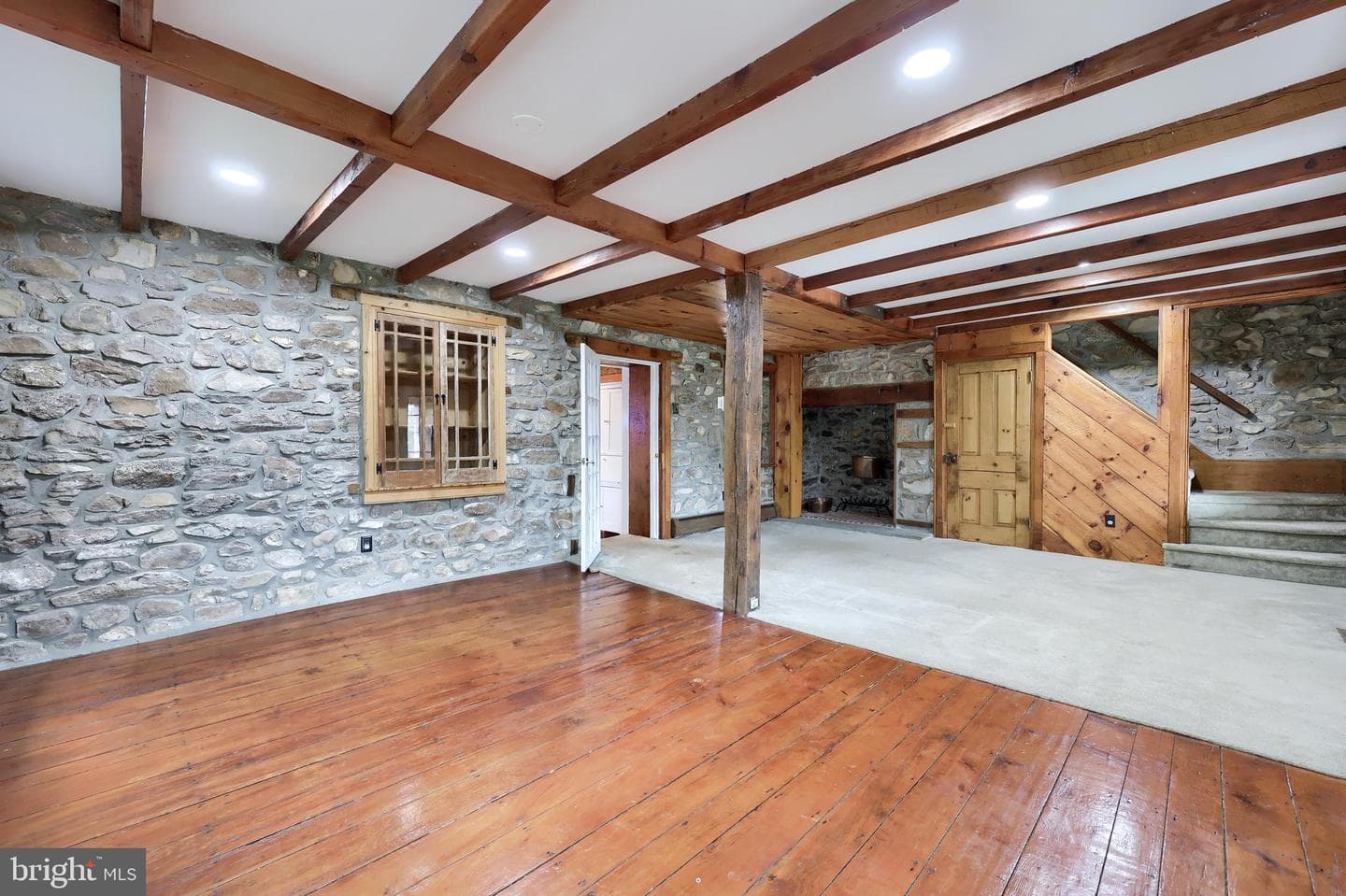 100 Seyler Road photo 11