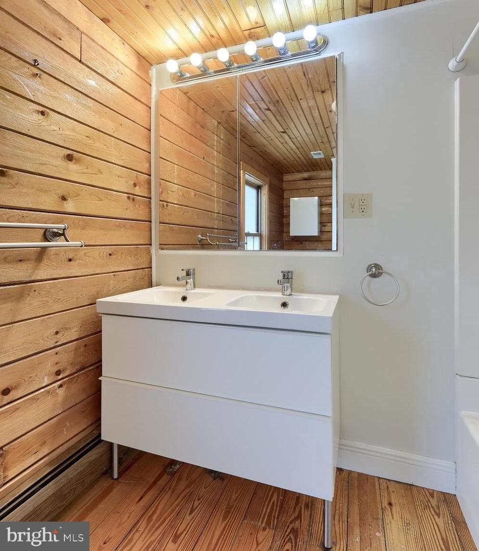100 Seyler Road photo 13