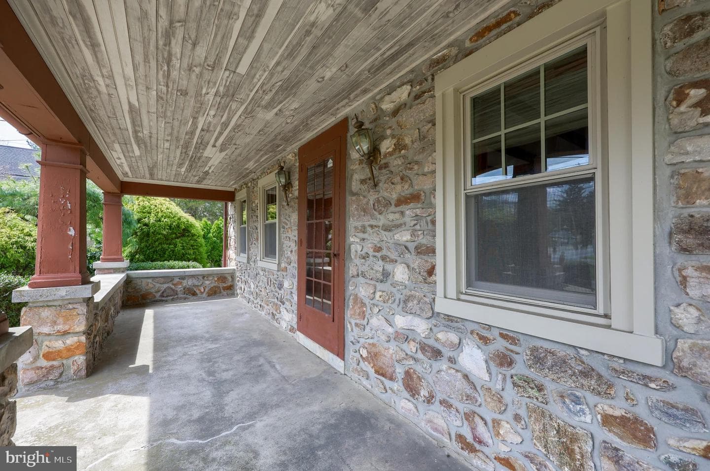 100 Seyler Road photo 6