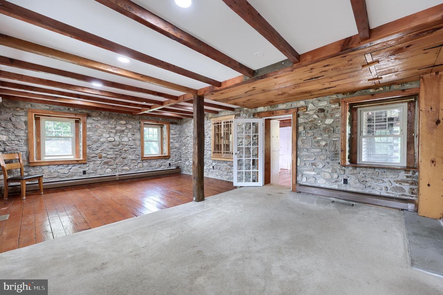 100 Seyler Road photo 8
