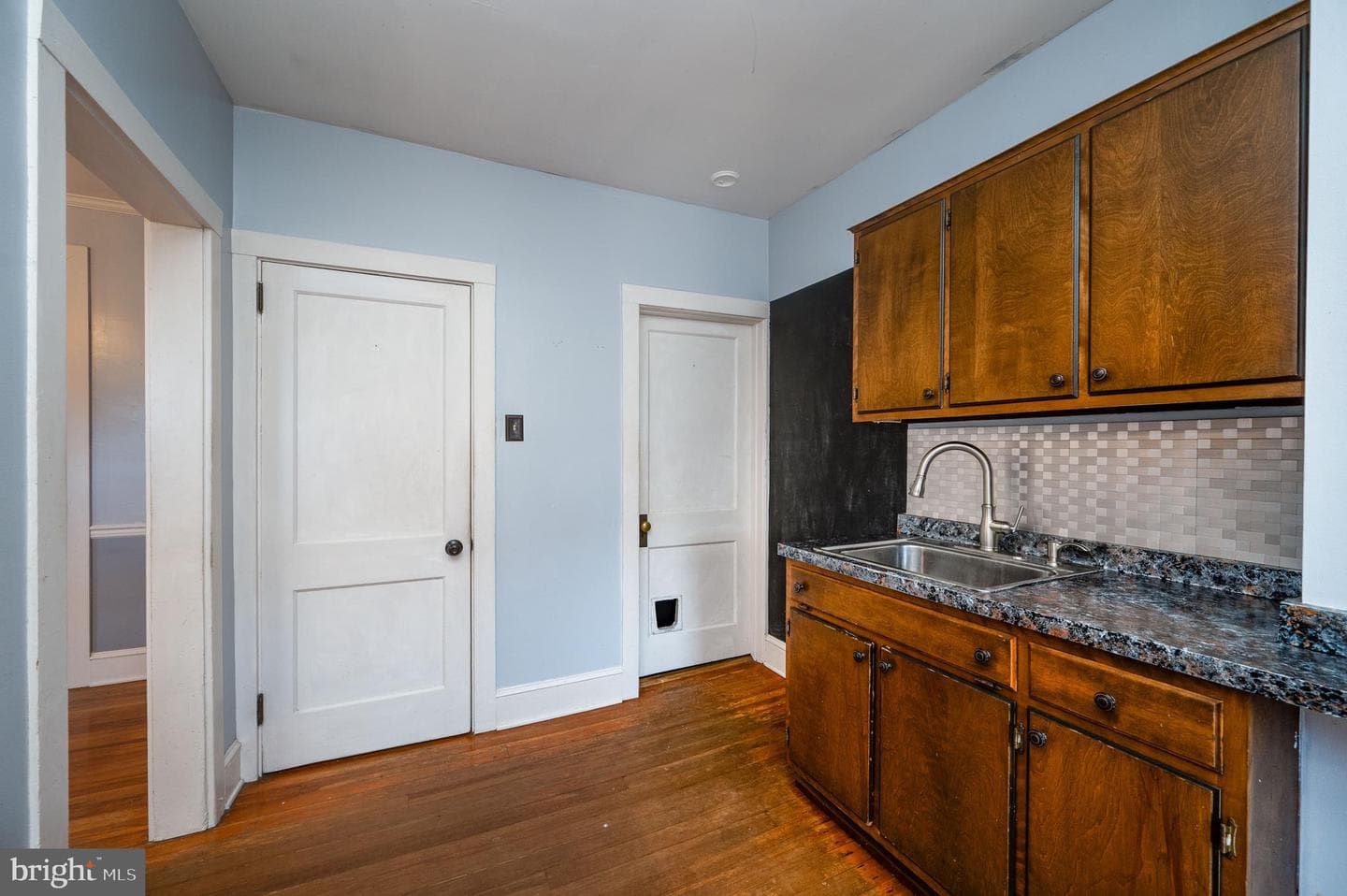7 Marshall Avenue photo 17