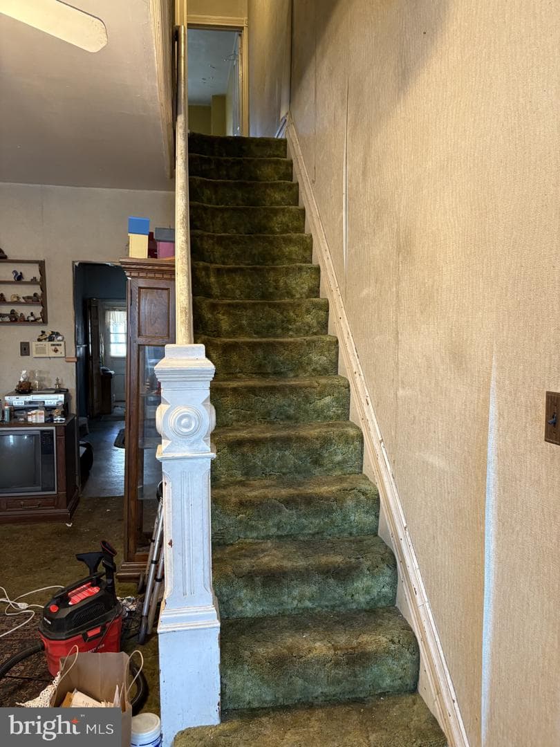 419 S 11th Street photo 2