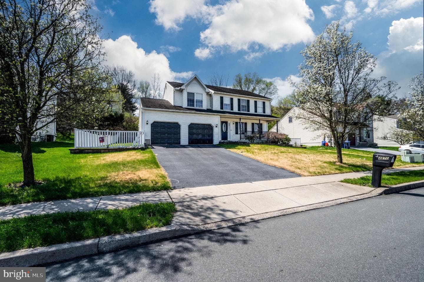 4870 Dunham Drive photo 3