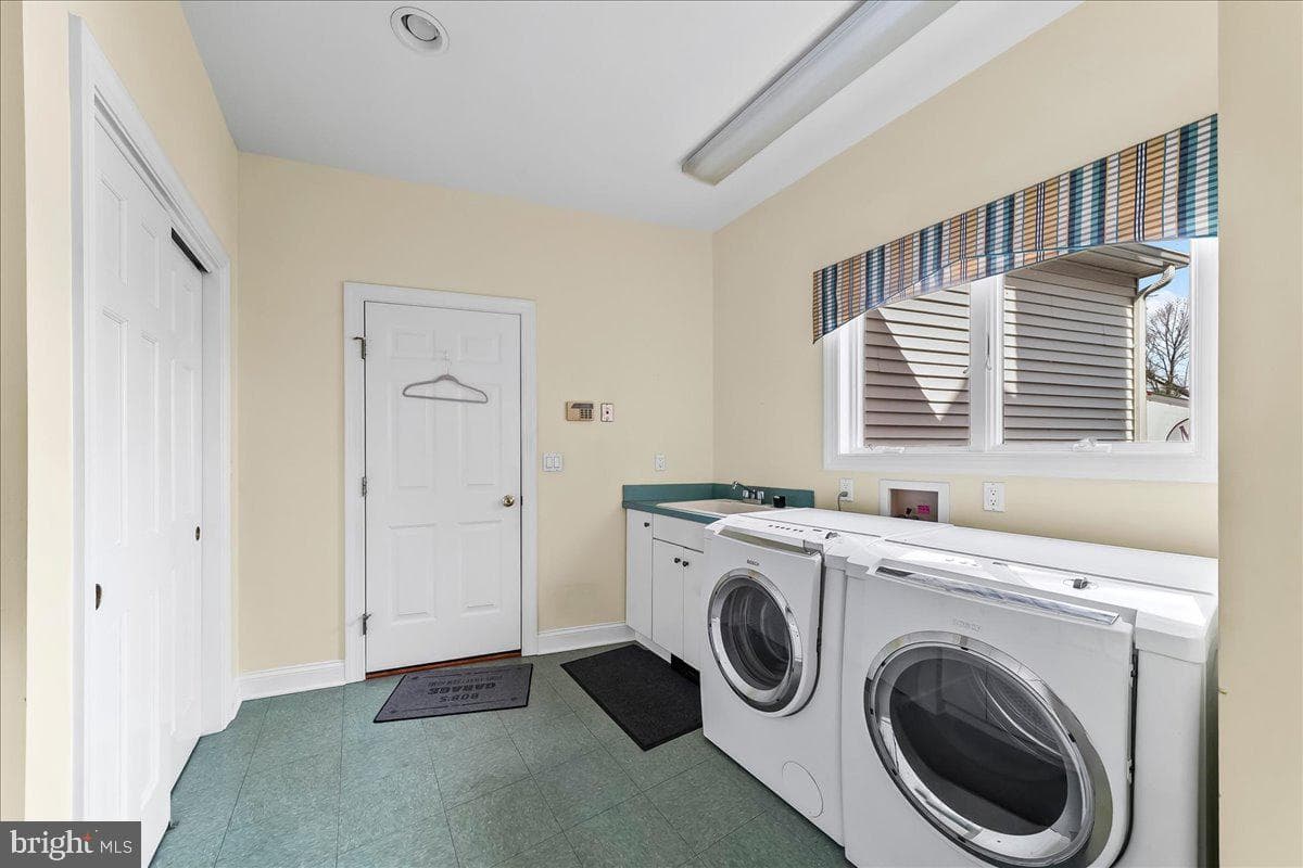 26 Sapphire Lane photo 25