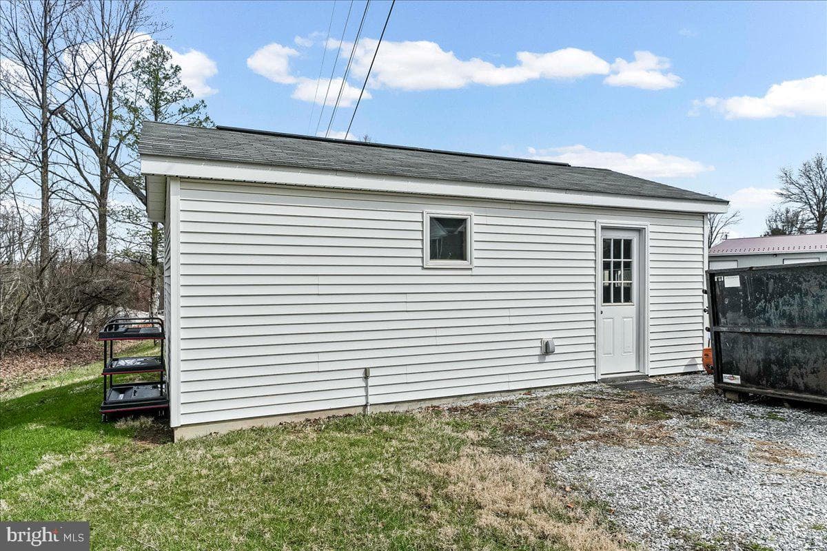 26 Sapphire Lane photo 36
