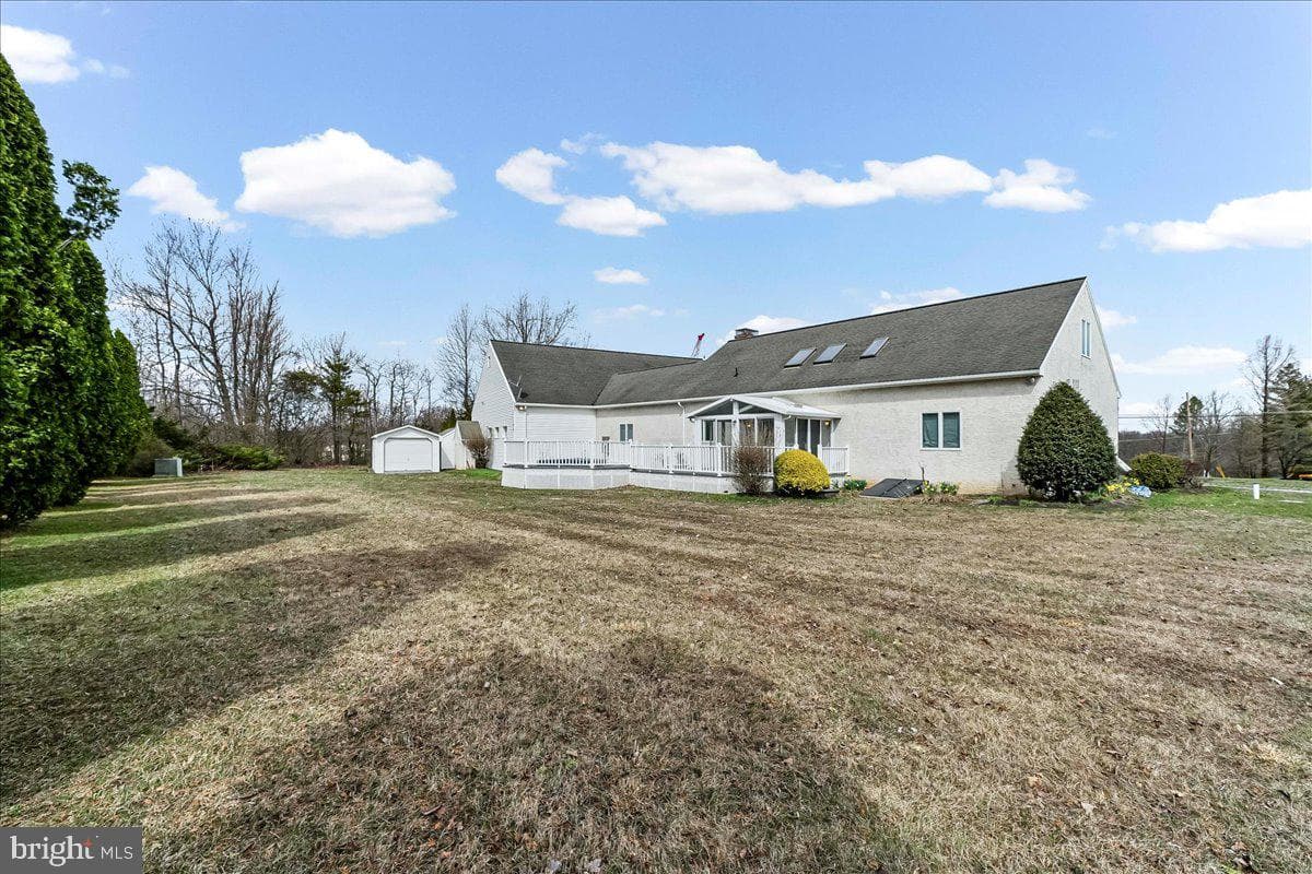 26 Sapphire Lane photo 38