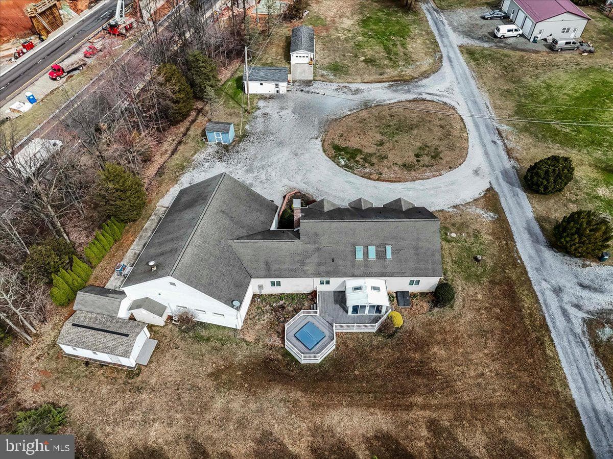26 Sapphire Lane photo 45