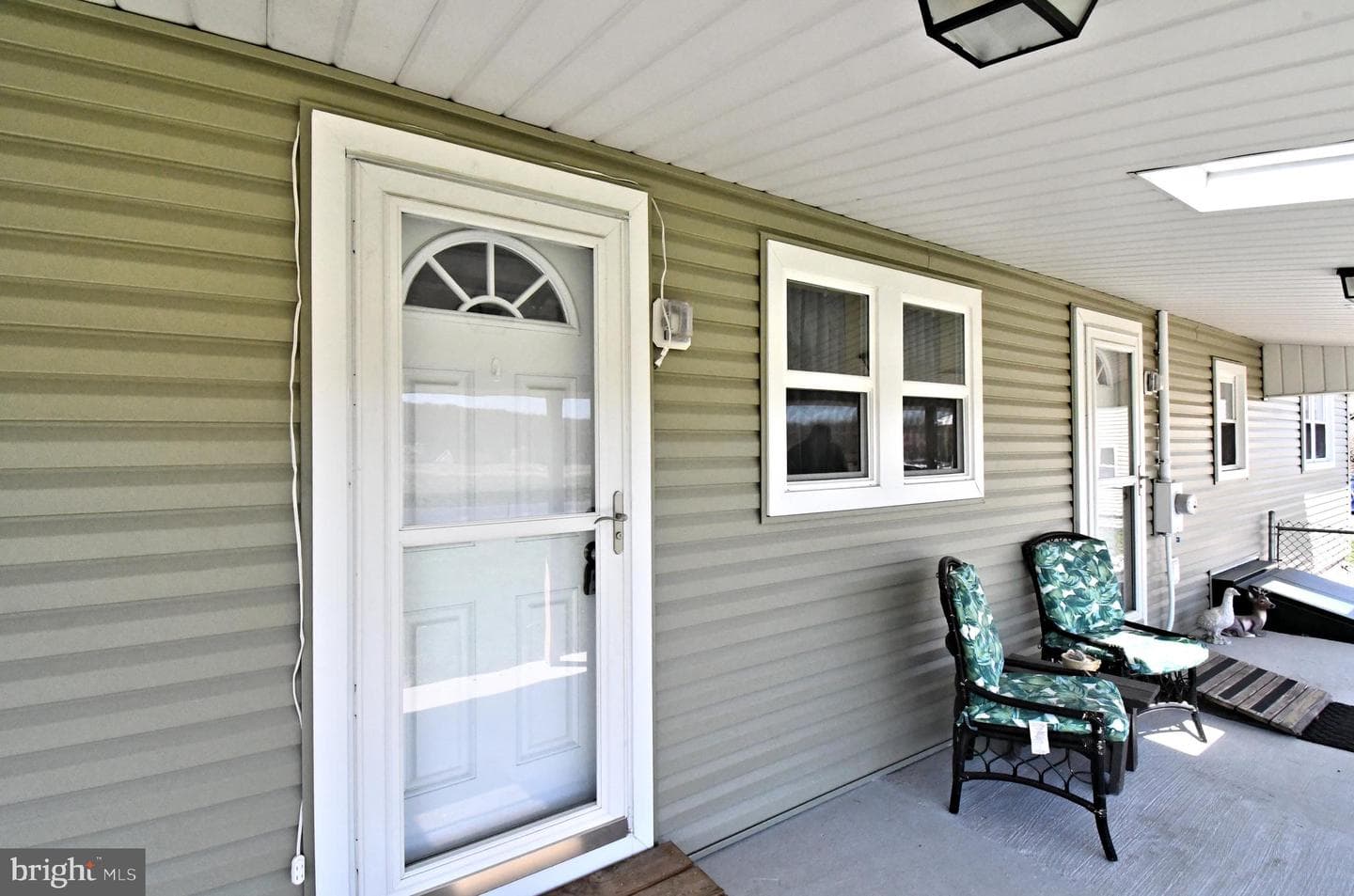511 Freehall Street photo 7