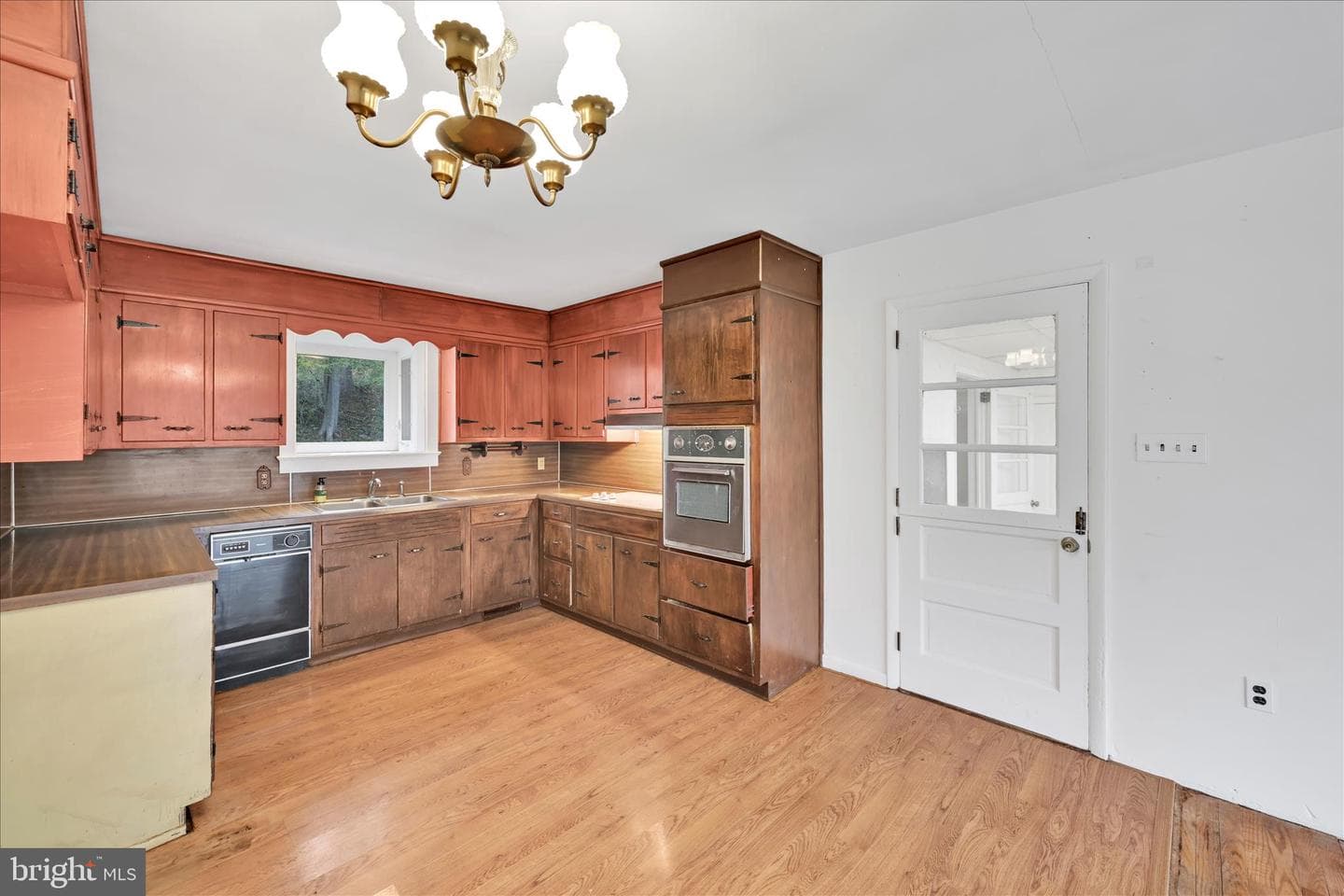 444 N Heidelberg Road photo 17