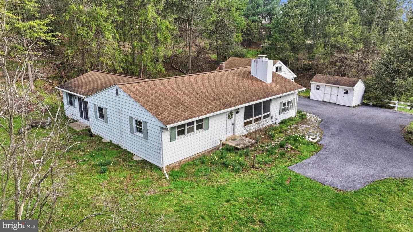 444 N Heidelberg Road photo 2