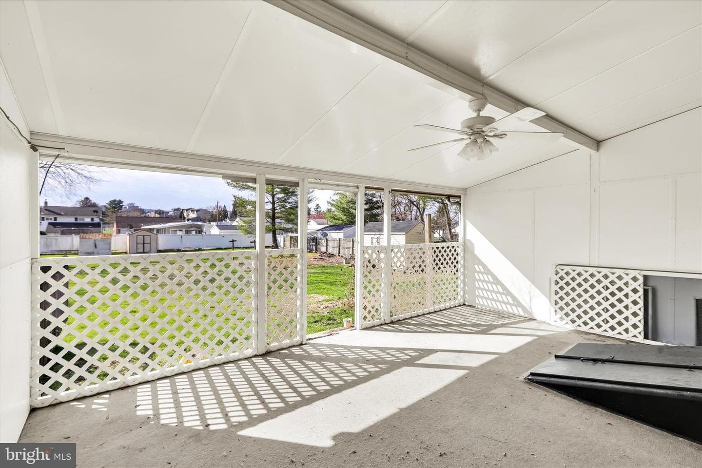 1420 Frush Valley photo 24