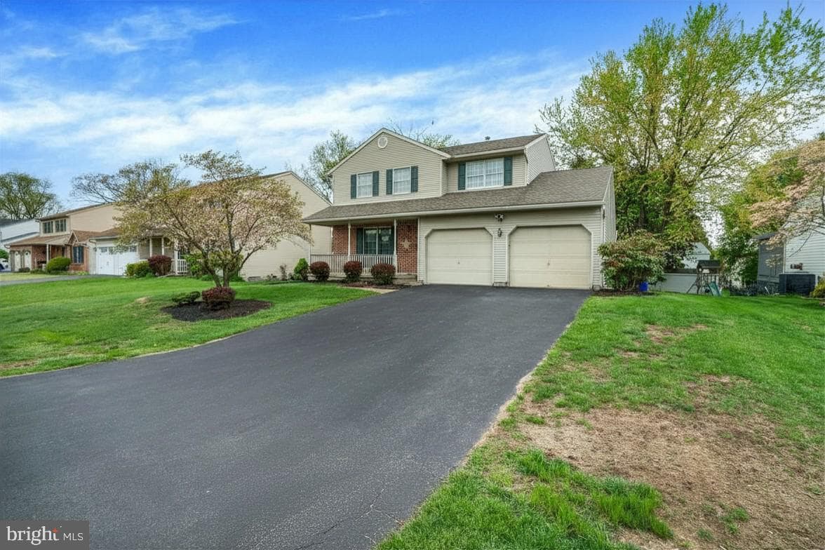 118 Cassidy Court photo 3
