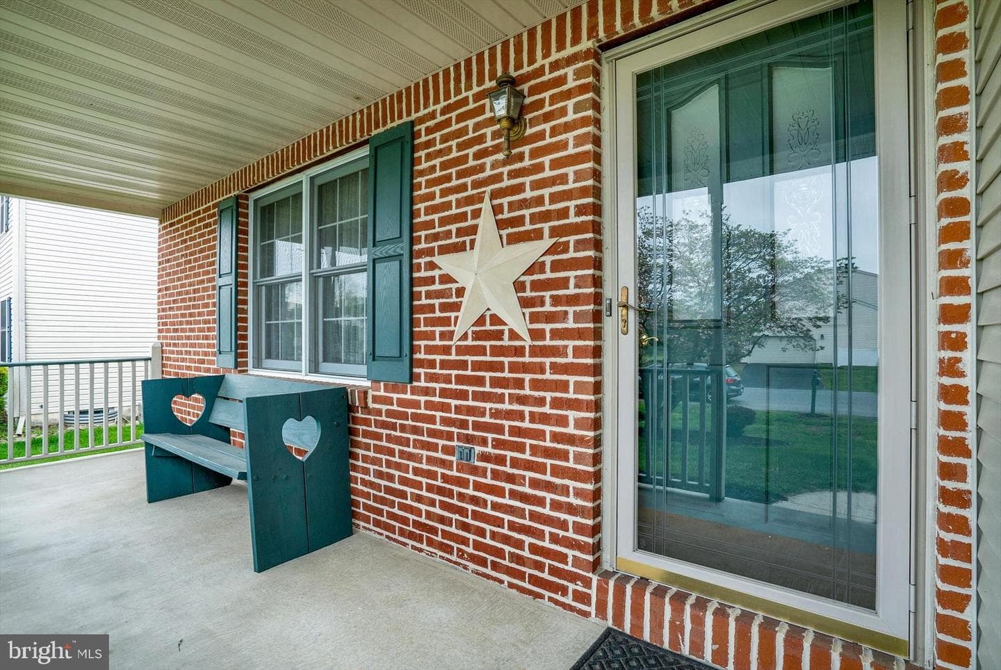 118 Cassidy Court photo 5