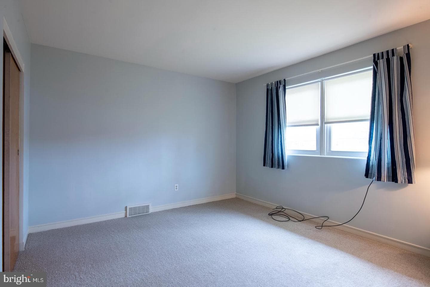 311 Mifflin Boulevard photo 15