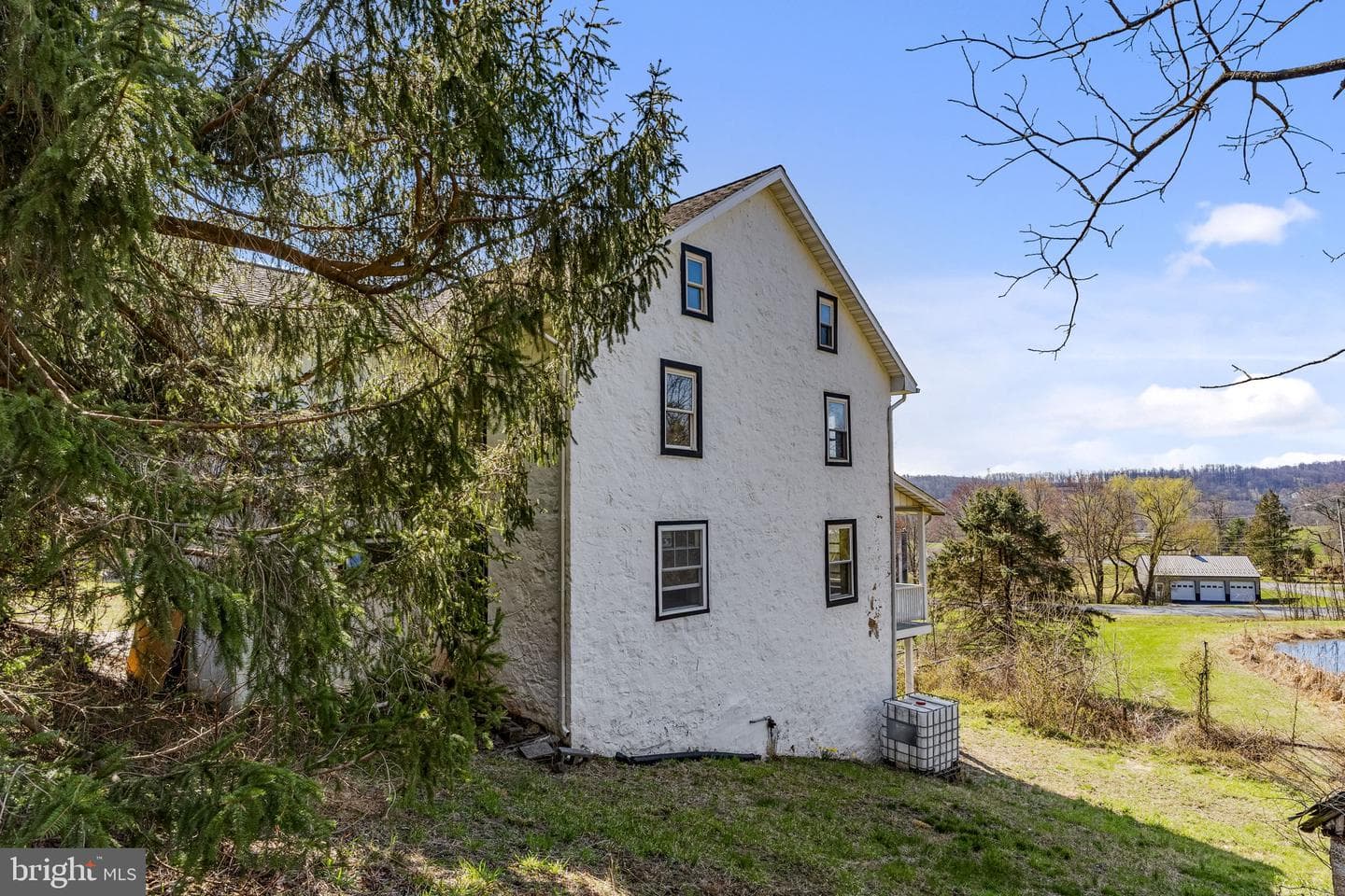 39 Gill Road photo 29