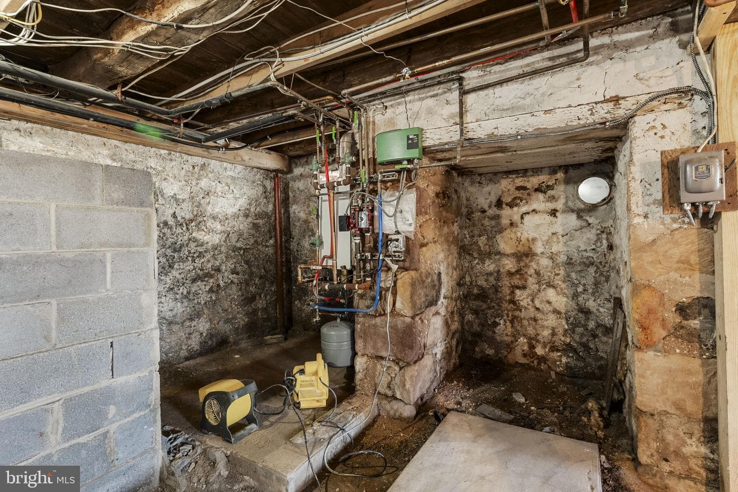 39 Gill Road photo 58