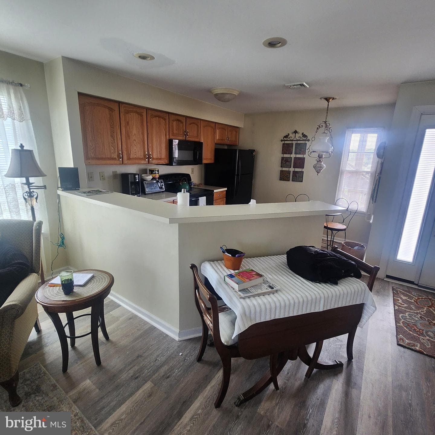 701 Lexington Way photo 25