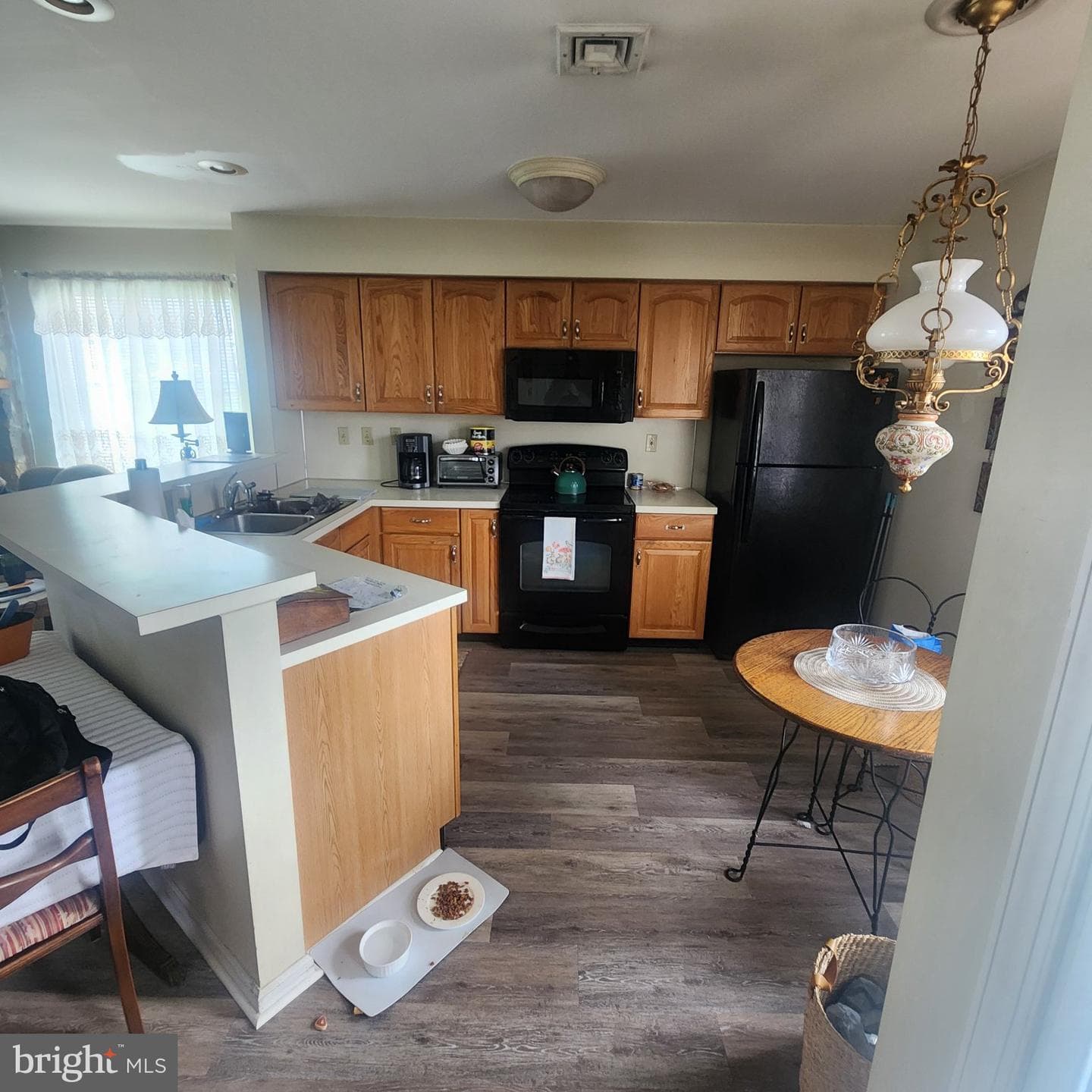 701 Lexington Way photo 4
