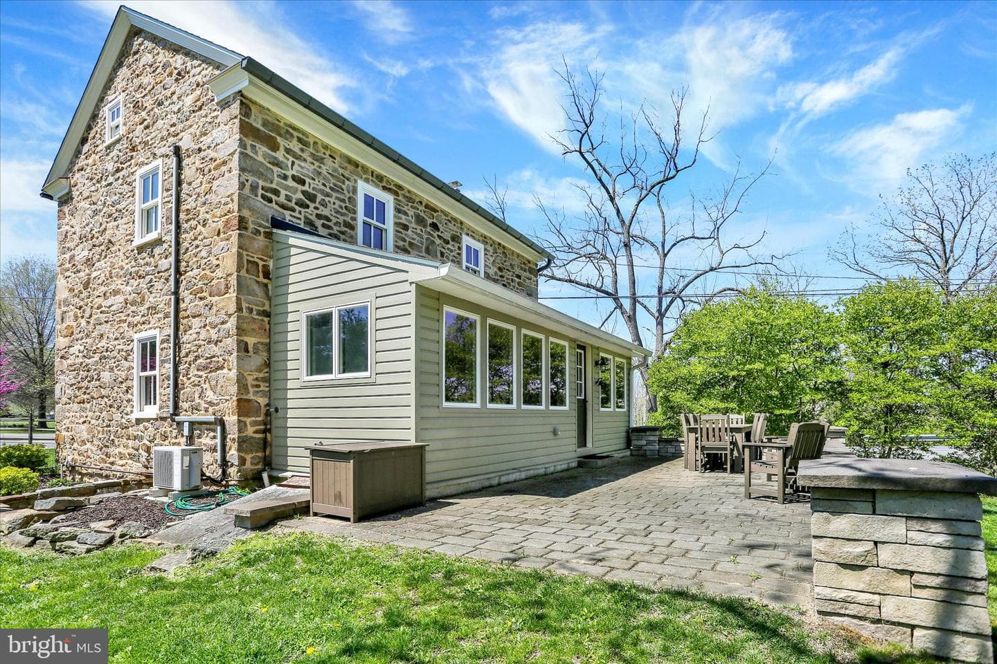 84 Cider Mill Road photo 3