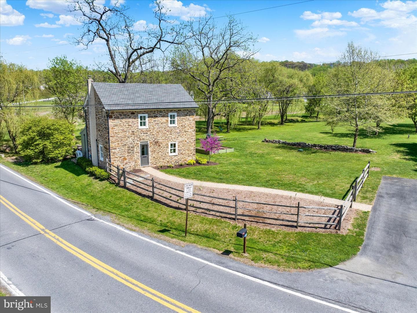 84 Cider Mill Road photo 37