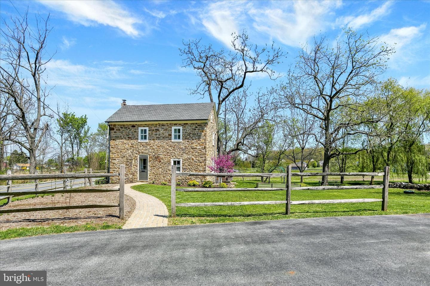 84 Cider Mill Road photo 50